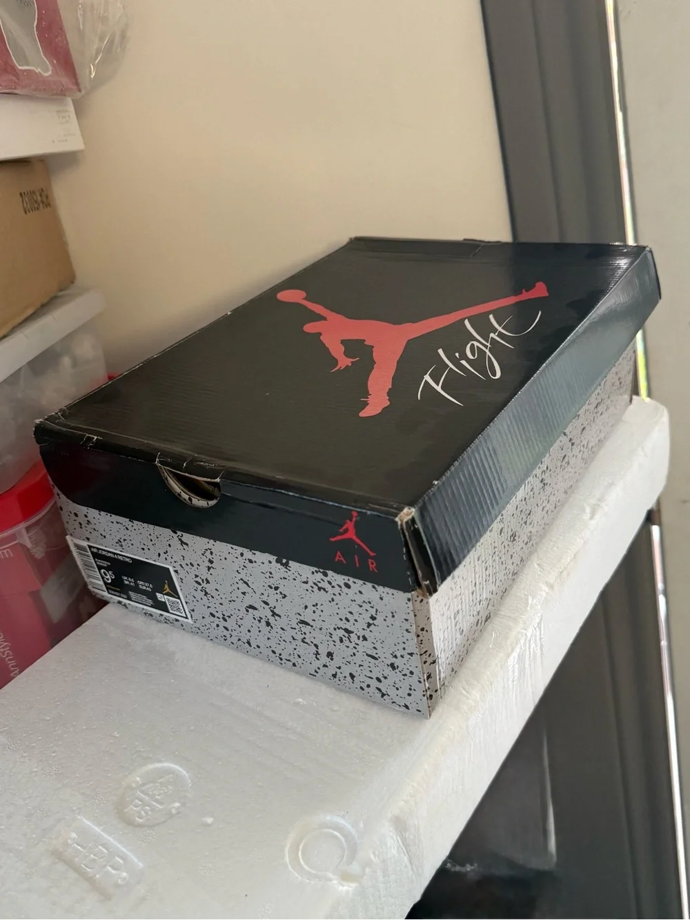 Air Jordan empty shoe box